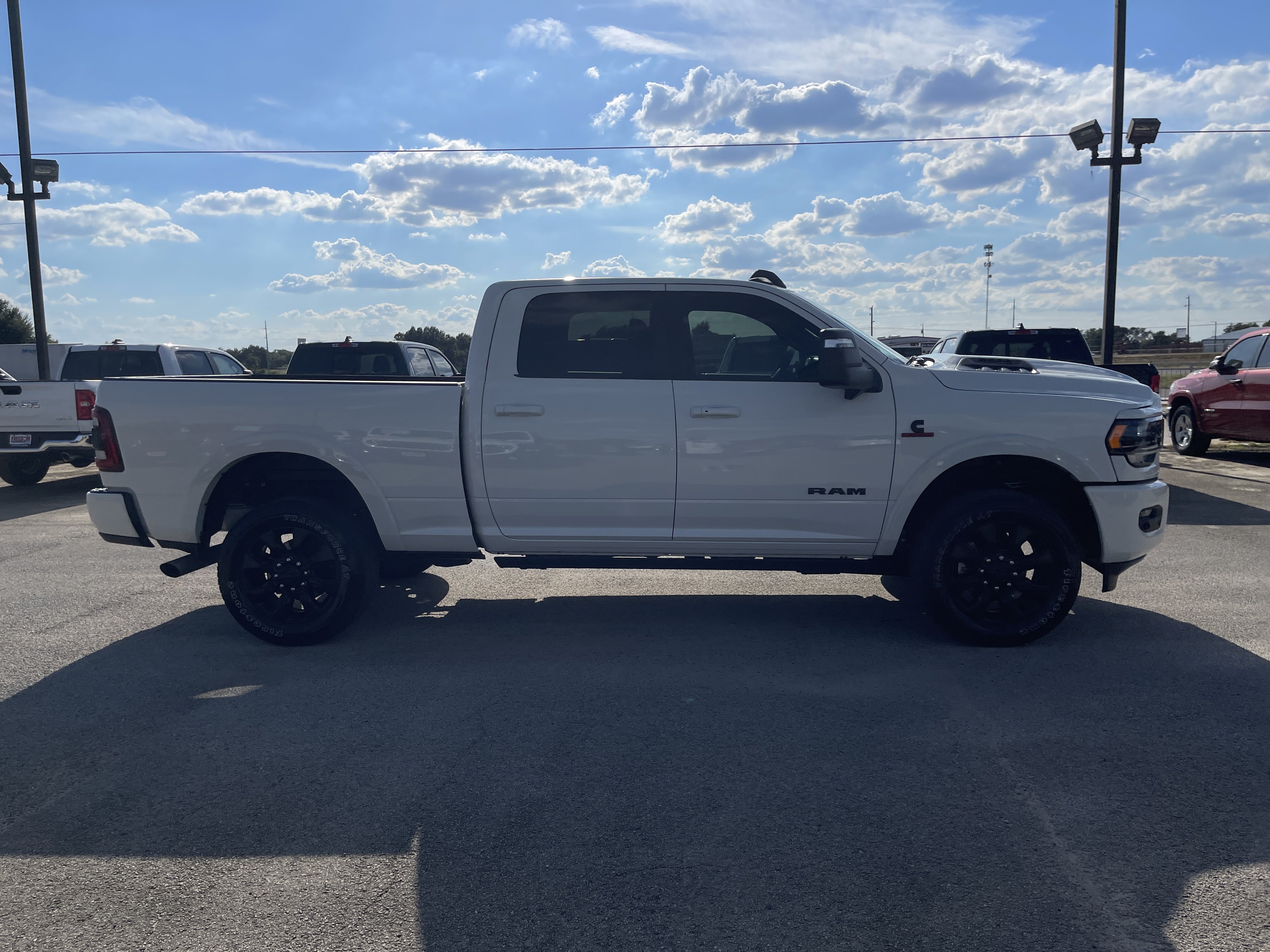 Used 2024 RAM 2500 Limited AWD/4WD image 3