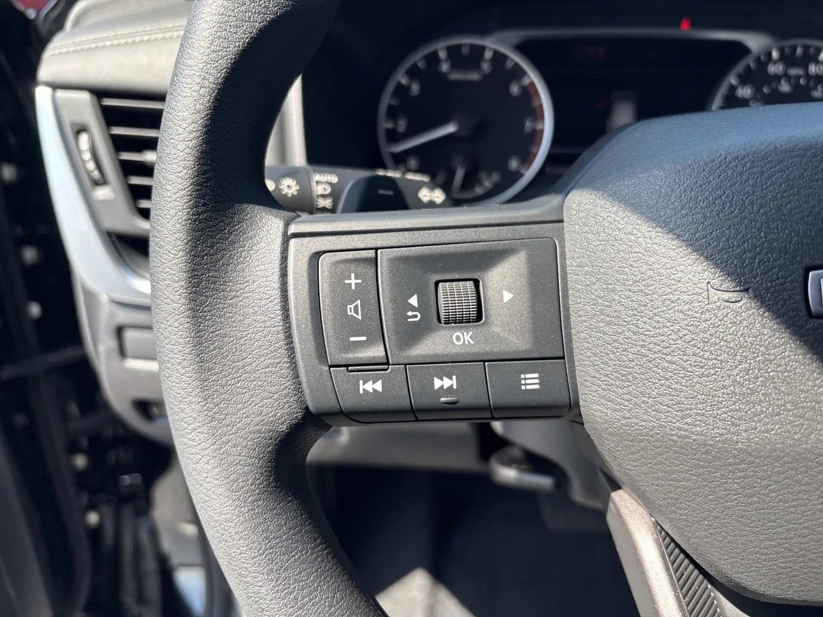 New 2026 Nissan Rogue S FWD image 22