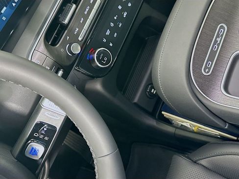 New 2026 Hyundai Palisade SEL Premium FWD image 15