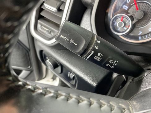 Used 2021 RAM 1500 Big Horn image 16