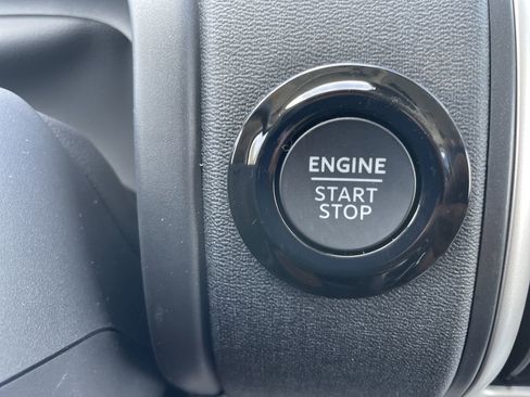 New 2026 Ford Expedition Max Active RWD image 32