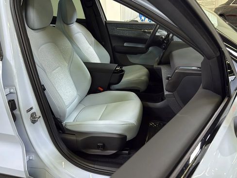 Used 2025 Volvo EX30 Ultra w/ Climate Package AWD/4WD image 16