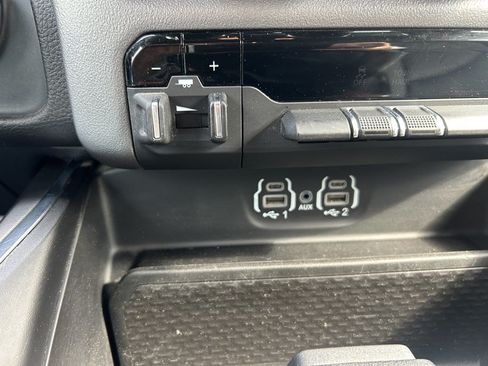 Used 2024 RAM 1500 Big Horn AWD/4WD image 24