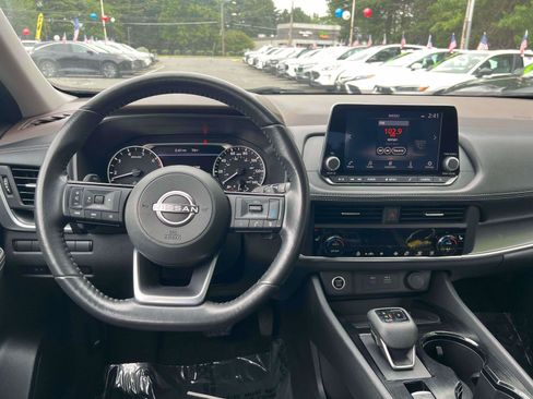 Used 2023 Nissan Rogue SV w/ SV Premium B Package AWD/4WD image 27