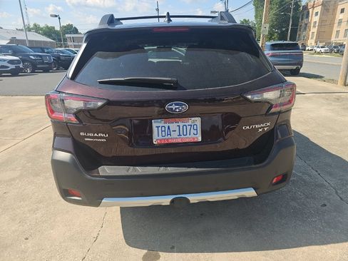 Used 2024 Subaru Outback Limited XT AWD/4WD image 5