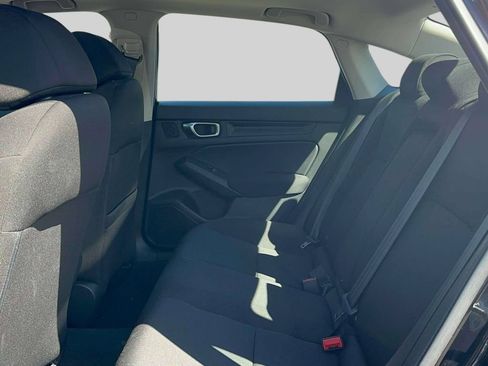 Used 2023 Honda Civic EX image 9