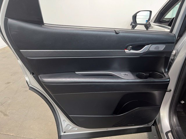 Used 2025 Hyundai Palisade Limited FWD image 19