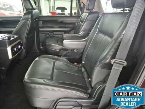 Used 2024 Ford Expedition XLT RWD image 19