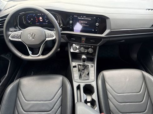 Used 2024 Volkswagen Jetta SEL FWD image 11