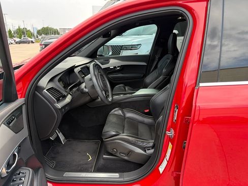 Used 2019 Volvo XC90 T6 R-Design w/ Advanced Package AWD/4WD image 2