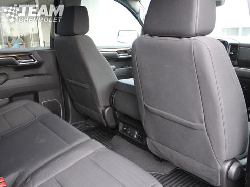 Used 2024 Chevrolet Silverado 1500 LT image 22