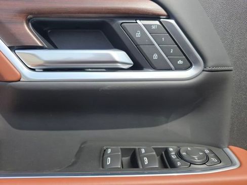 New 2026 GMC Sierra 3500 Denali Ultimate AWD/4WD image 29