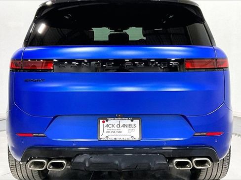 Used 2025 Land Rover Range Rover Sport Autobiography image 4