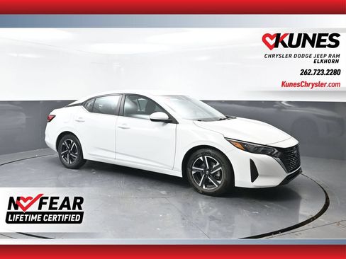 Used 2024 Nissan Sentra SV FWD image 1