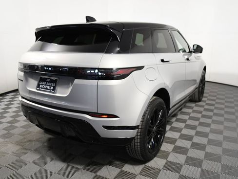 Certified 2026 Land Rover Range Rover Evoque Dynamic SE AWD/4WD image 6