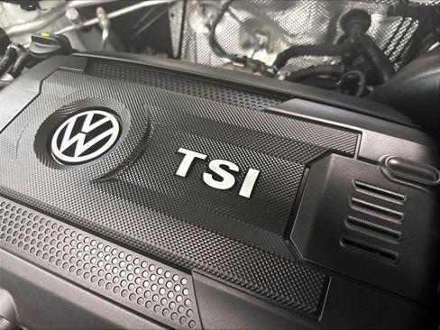 Used 2023 Volkswagen Atlas SE w/ Black Wheel Package FWD image 34