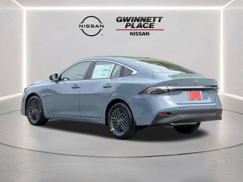 New 2026 Nissan Sentra SV w/ SV Convenience Package FWD image 20