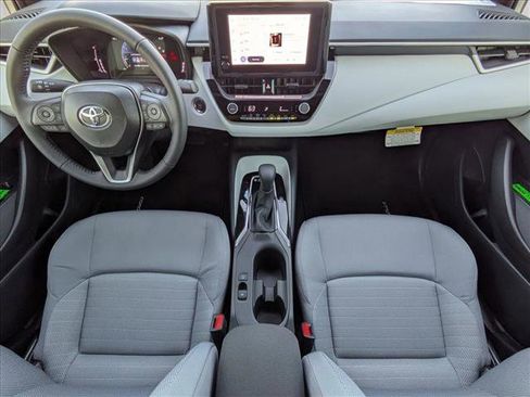 Used 2026 Toyota Corolla SE image 17
