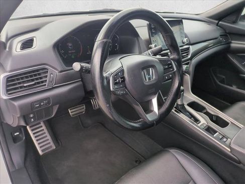 Used 2020 Honda Accord Sport image 10