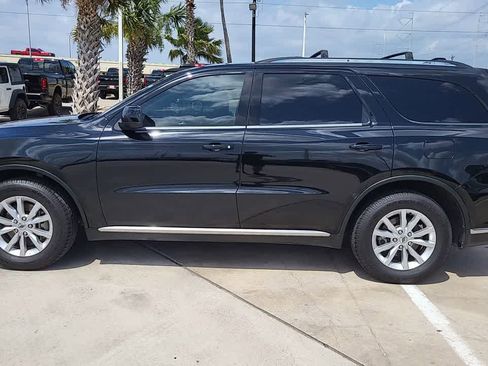Certified 2023 Dodge Durango SXT RWD image 5