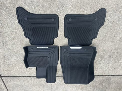 Used 2023 Land Rover Range Rover Sport SE image 39