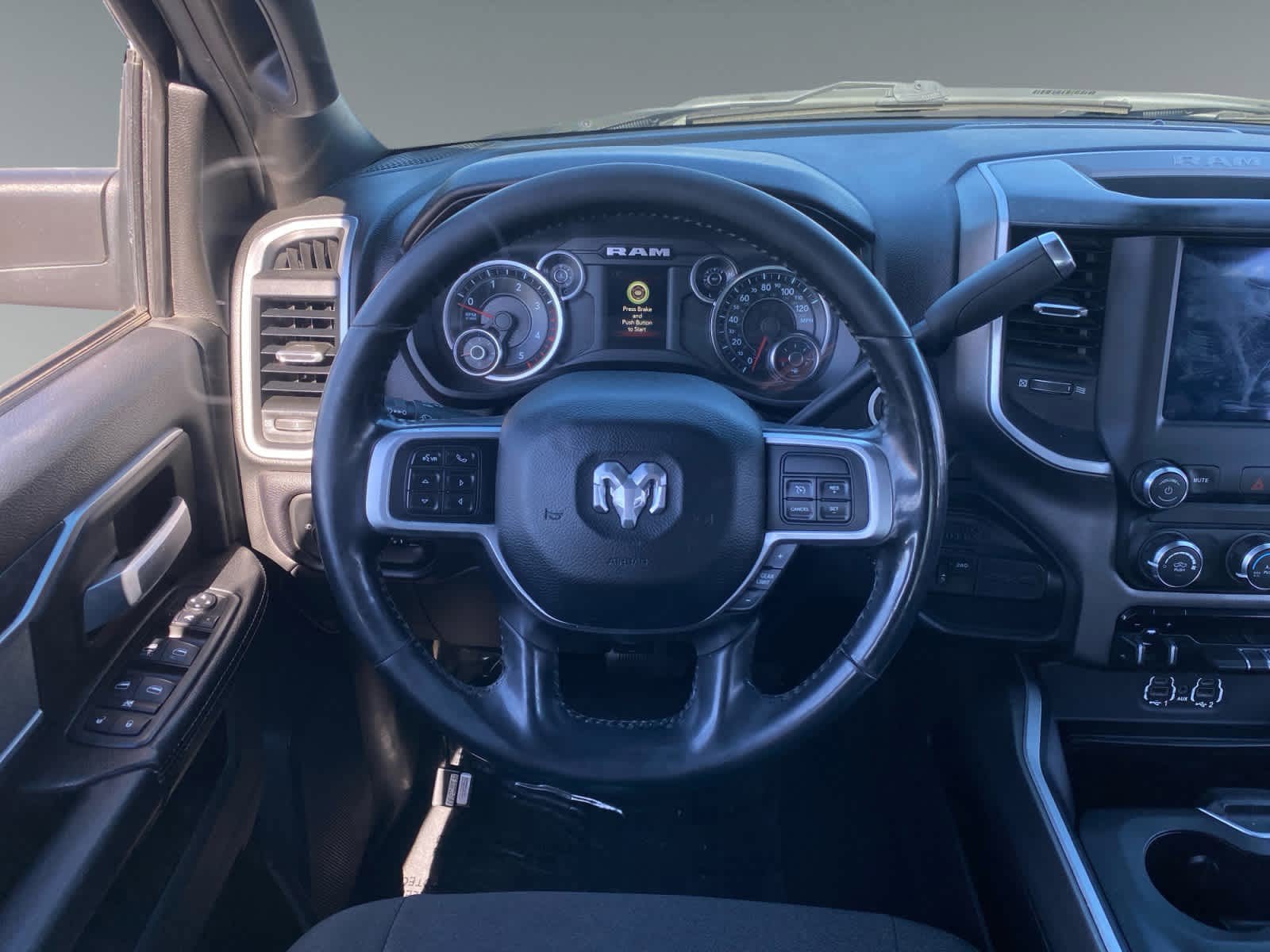 Used 2020 RAM 2500 Big Horn w/ Night Edition AWD/4WD image 12
