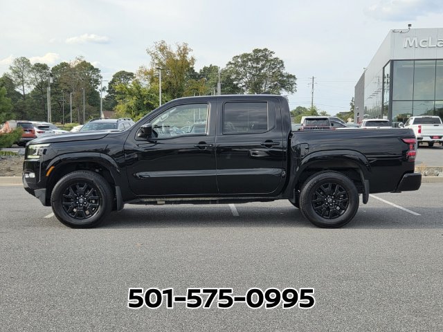 Used 2023 Nissan Frontier SV w/ Midnight Edition Package AWD/4WD image 2