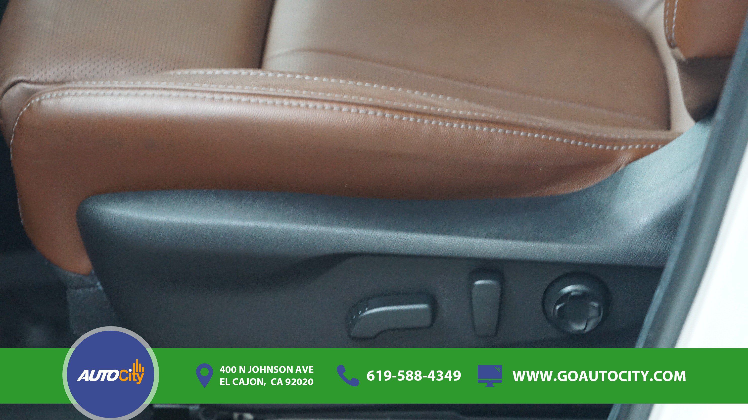 Used 2023 Subaru Ascent Touring AWD/4WD image 18