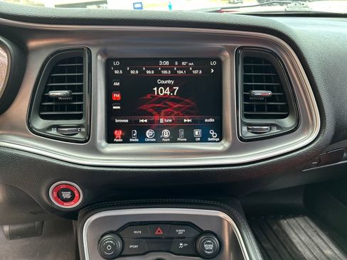 Used 2020 Dodge Challenger SXT w/ Blacktop Package image 16