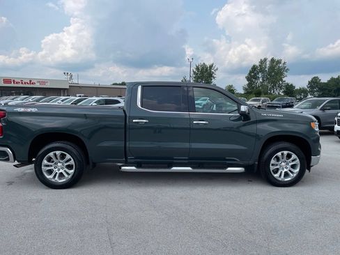 Used 2025 Chevrolet Silverado 1500 LTZ AWD/4WD image 9