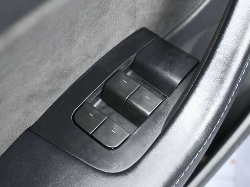 Used 2023 Tesla Model 3 Standard Range RWD image 14