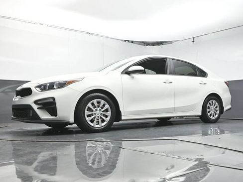 Used 2020 Kia Forte Sedan FWD image 33