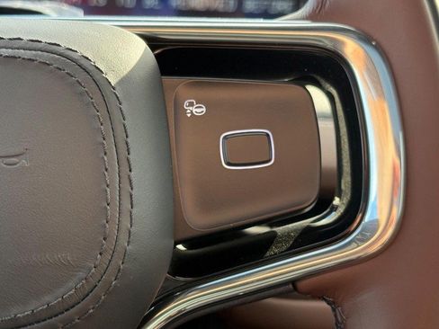 New 2025 Lincoln Navigator Reserve image 11