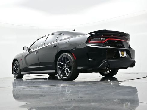 Used 2022 Dodge Charger R/T w/ Blacktop Package image 20