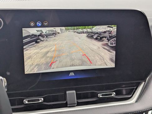 Certified 2026 Chevrolet Equinox LT AWD/4WD image 23