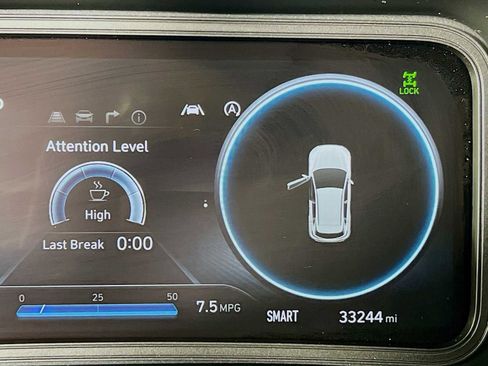 Used 2023 Hyundai Kona Limited image 12