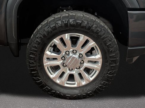 Used 2020 GMC Sierra 2500 Denali w/ Denali Ultimate Package AWD/4WD image 7