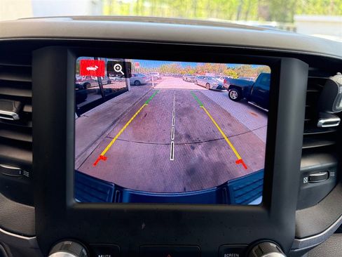 Used 2024 RAM 2500 Tradesman w/ Special Service Vehicle Group AWD/4WD image 8