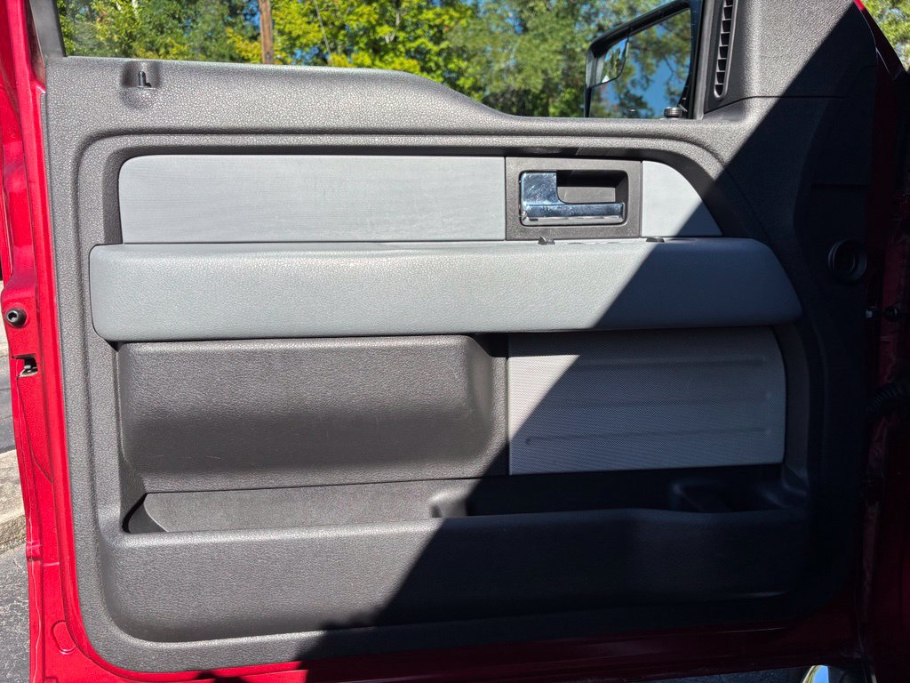 Used 2014 Ford F150 XLT w/ Equipment Group 302A Luxury RWD image 19