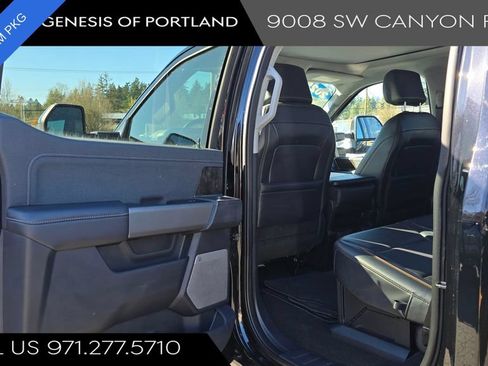 Used 2025 Ford F350 Lariat w/ Camper Package AWD/4WD image 16