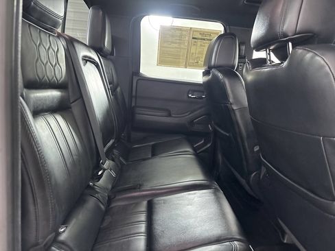 Used 2022 Nissan Frontier PRO-4X w/ Pro-4X Premium Package AWD/4WD image 28