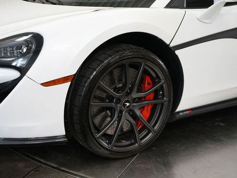 Used 2019 McLaren 570S Coupe image 10
