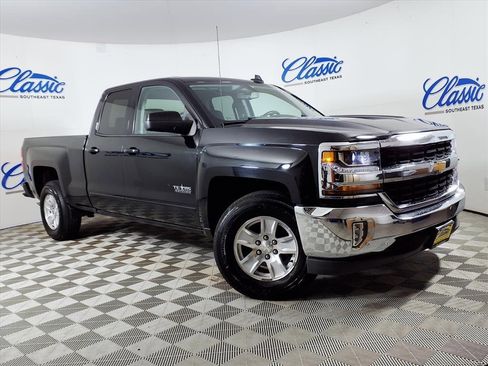 Used 2017 Chevrolet Silverado 1500 LT w/ Texas Edition image 1