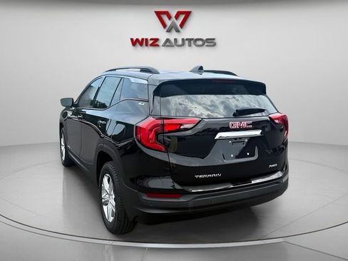 Used 2019 GMC Terrain SLE w/ Driver Convenience Package AWD/4WD image 3