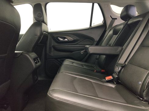 Used 2023 GMC Terrain SLT FWD image 18