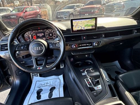 Used 2019 Audi S4 Prestige w/ Prestige Package image 15