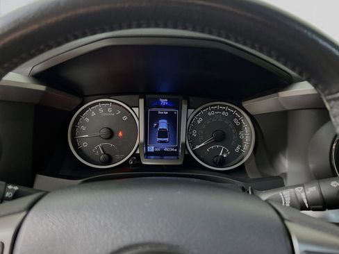 Used 2019 Toyota Tacoma SR5 image 21