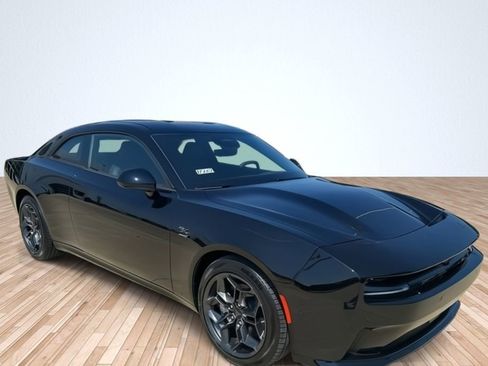 Used 2025 Dodge Charger R/T w/ Quick Order Package 25M R/T image 3