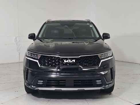 Used 2022 Kia Sorento EX w/ Panoramic Sunroof Package AWD/4WD image 9