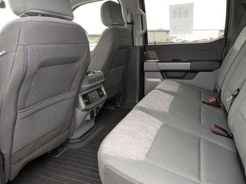 Used 2023 Ford F250 XLT w/ XLT Premium Package AWD/4WD image 24